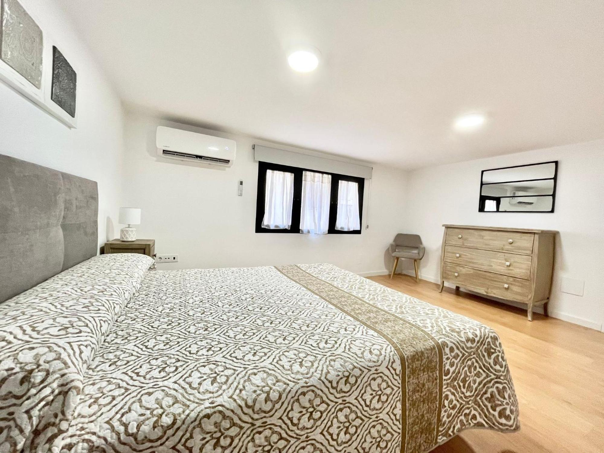 Duplex Villajoyosa Zona Centro ภายนอก รูปภาพ